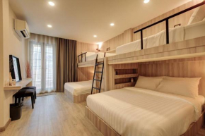 Potji's private apartment